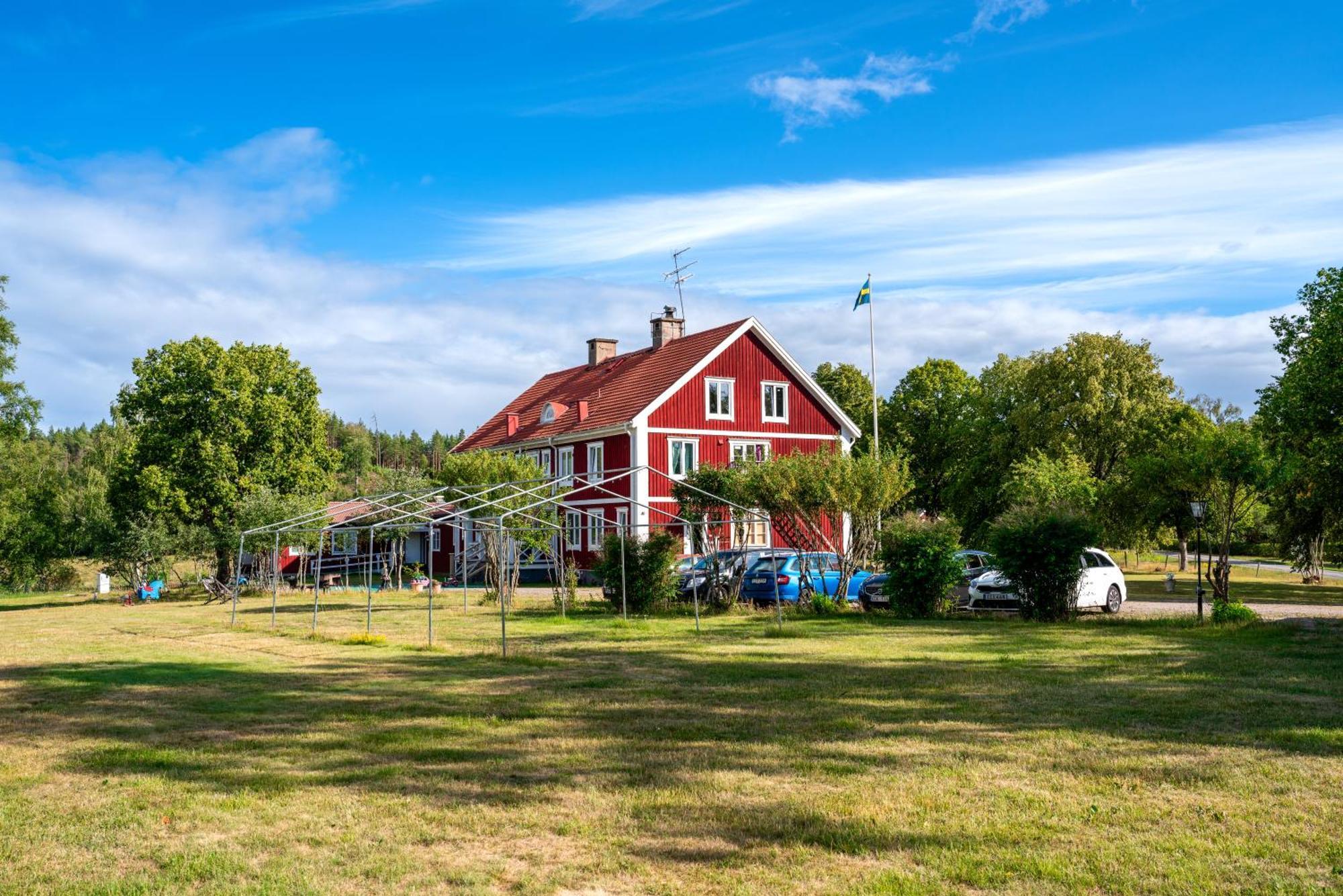 Haesslebogarden Turist & Konferens Hotel มาเรียนเนอลุนด์ ภายนอก รูปภาพ